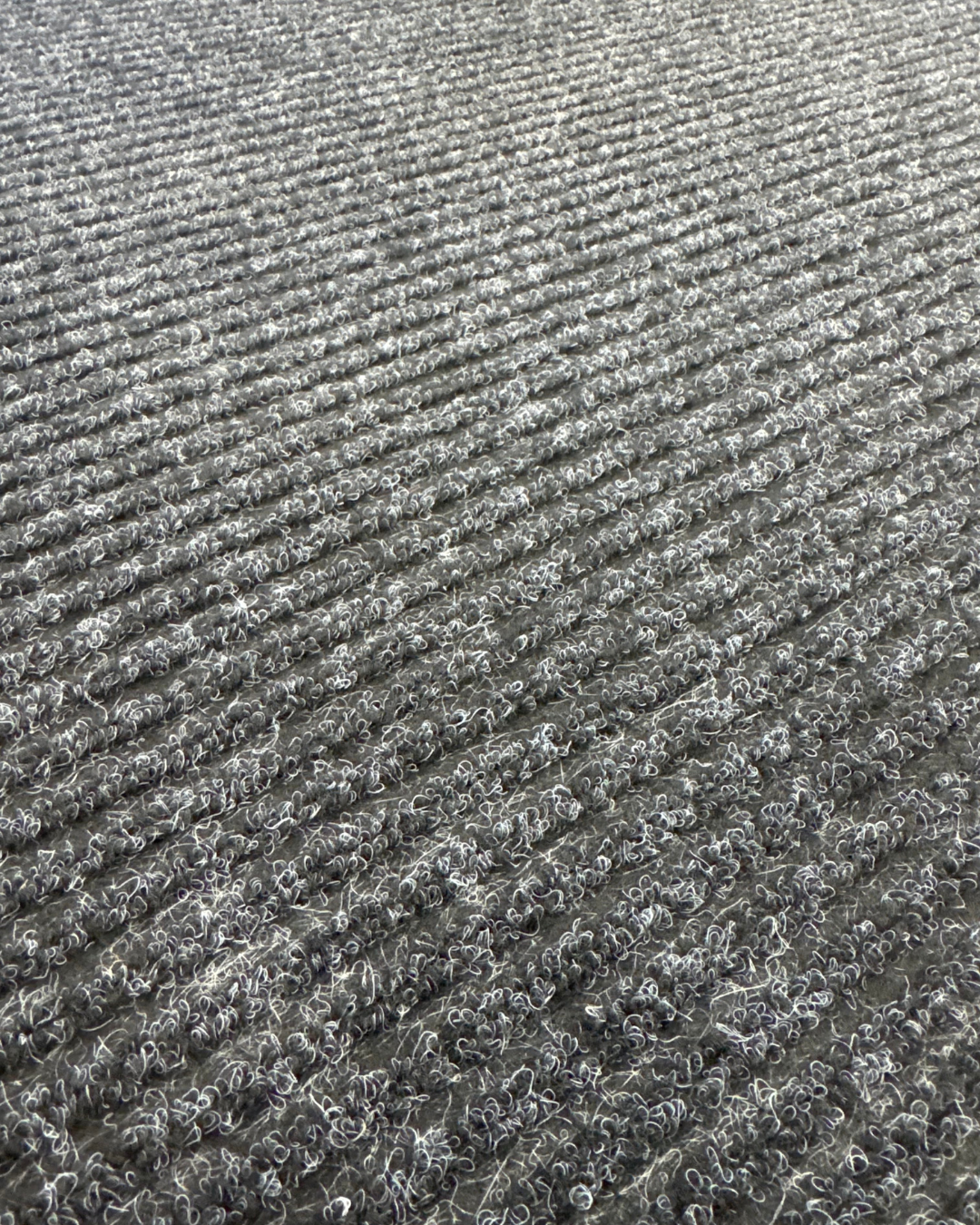 Tapis d’entrée Deluxe Rib Mat charcoal 3'x4' - sans bordure
