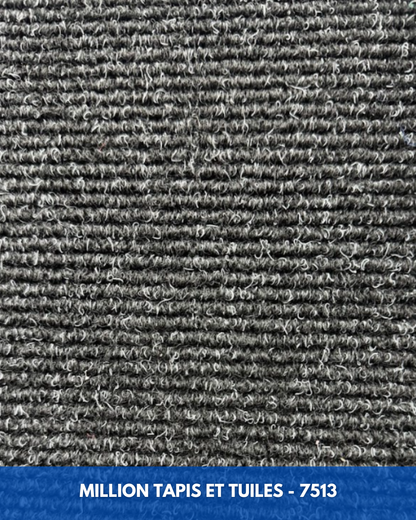 Tapis d'extérieur Noir – Balcon, Patio & Cour | Coupé sur mesure (4 pieds de large)