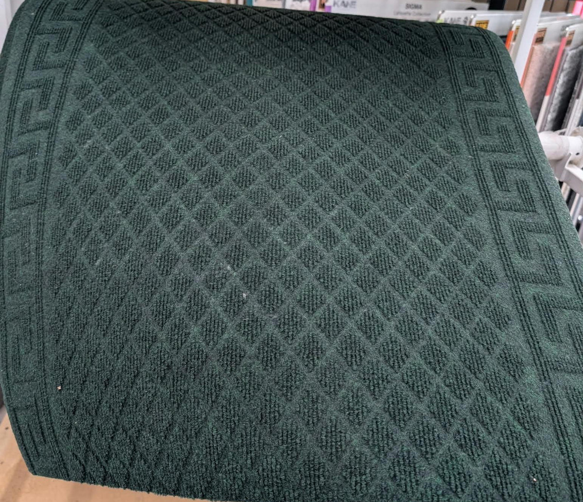 Tapis de passage Pacesetter vert déroulé en magasin