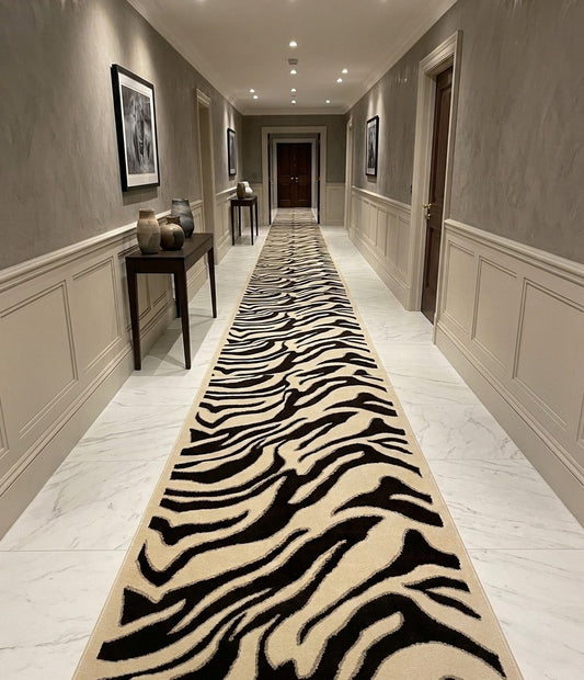 Tapis de passage zèbre Saphire dans un corridor